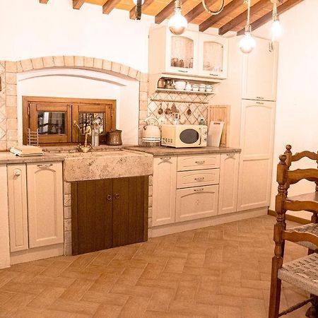 Casa Alle Monache กัมบาสซี แตร์เม ภายนอก รูปภาพ