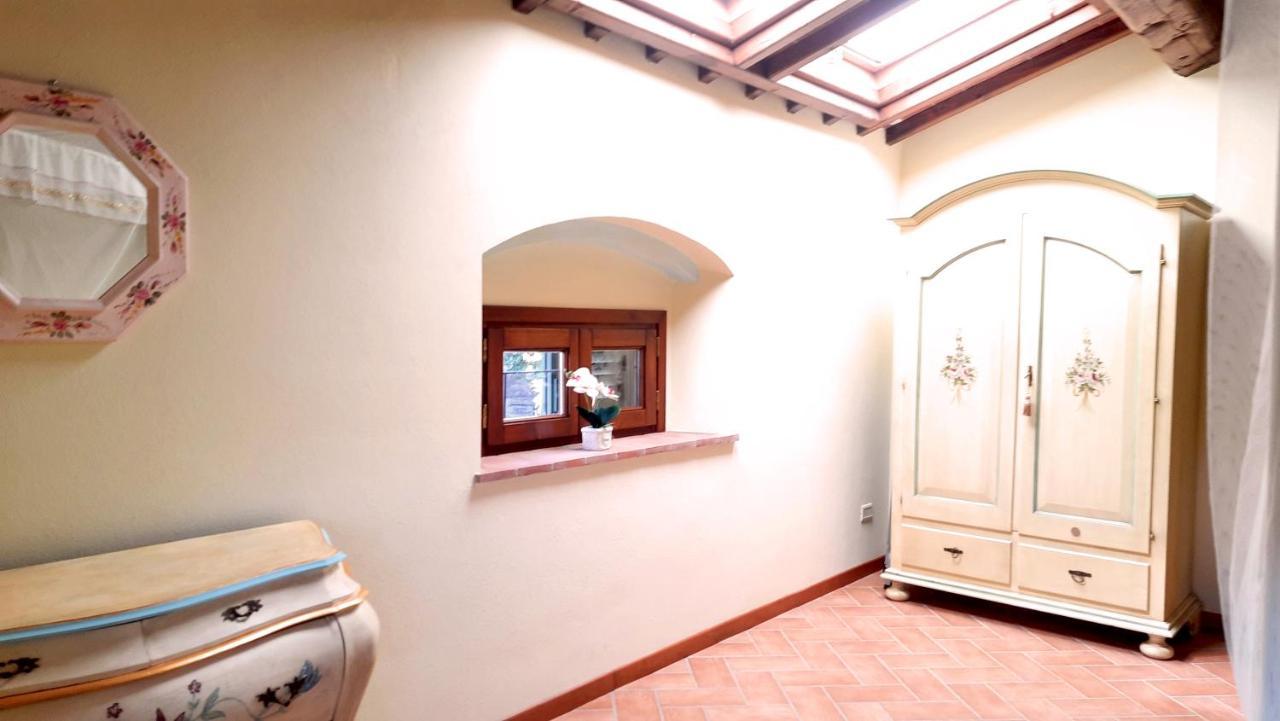 Casa Alle Monache กัมบาสซี แตร์เม ภายนอก รูปภาพ